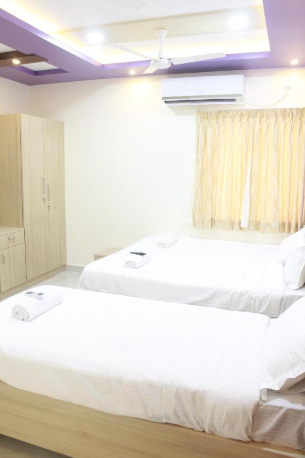 Jfive Residency Otel Chennai Dış mekan fotoğraf